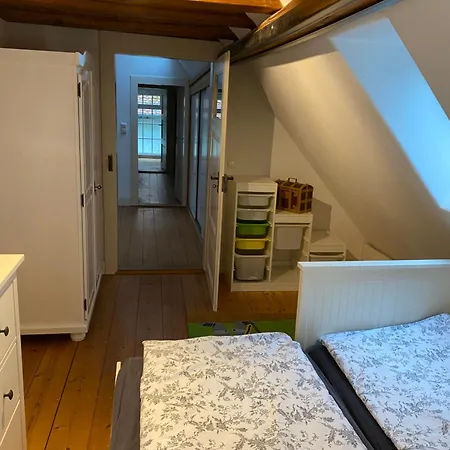 Frihmess Apartament *